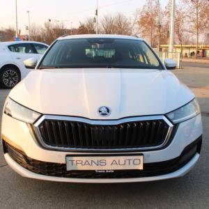 Škoda Octavia Combi 2.0 TDi DSG 150ks *LED, NAVIGACIJA*