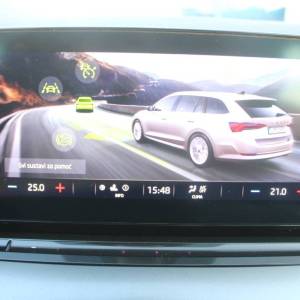 Škoda Octavia Combi 2.0 TDi DSG 150ks *LED, NAVIGACIJA*