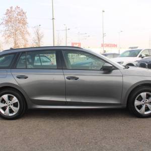 Škoda Octavia Combi 2.0 TDi DSG 150ks *LED, NAVIGACIJA*