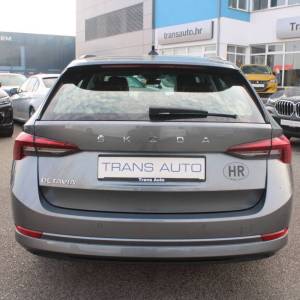 Škoda Octavia Combi 2.0 TDi DSG 150ks *LED, NAVIGACIJA*