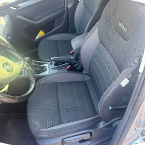 Škoda Octavia Combi Scaut 2.0. TDI Aut. 184 KS, ACC+GR SJED+NAVI