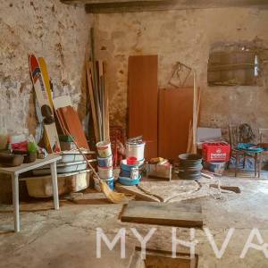 Skrivena kamena kuća u Vrbanju