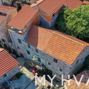 Skrivena kuća u Svirču