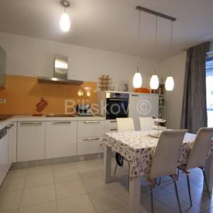 Split, Žnjan, prodaja 2soban stan, parking