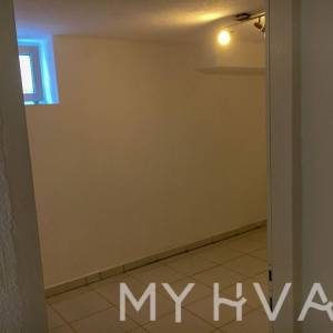 Stan sa vrtom u gradu Hvaru