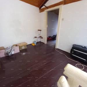 Stara kamena kuća u centru Vodnjana – autentična istarska nekretnina