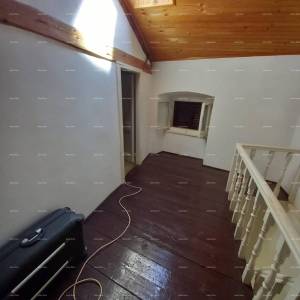 Stara kamena kuća u centru Vodnjana – autentična istarska nekretnina