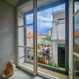 Tradicionalna dalmatinska kuća na atraktivnoj lokaciji