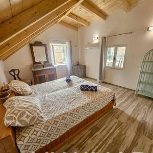 Tradicionalna dalmatinska kuća na atraktivnoj lokaciji