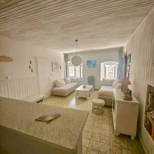 Tradicionalna dalmatinska kuća na atraktivnoj lokaciji