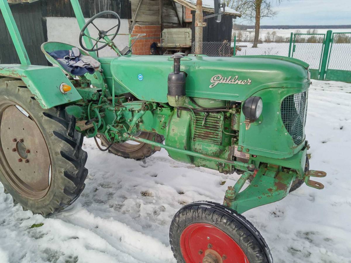 Traktor Güldner
