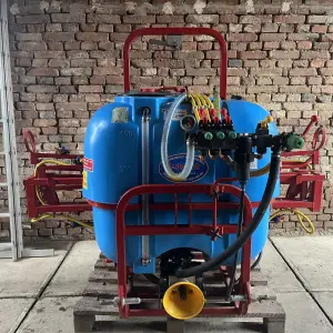 Traktorska prskalica