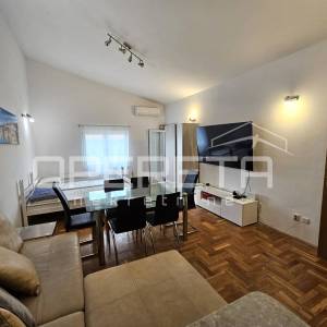 Ugodan trosobni stan nadomak plaže – Kaštel Štafilić, 71 m2