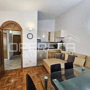 Ugodan trosobni stan nadomak plaže – Kaštel Štafilić, 71 m2