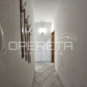 Ugodan trosobni stan nadomak plaže – Kaštel Štafilić, 71 m2