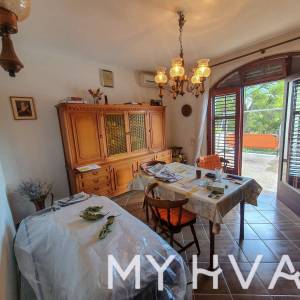 Ugodna kuća u Vitarnji