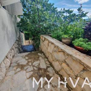 Ugodna kuća u Vitarnji