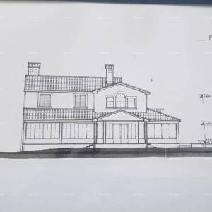 Umag. Lijepa kuća sa šest apartmana.