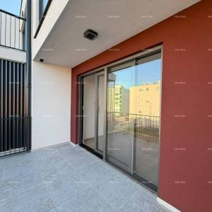 UMAG – Novogradnja! Stan  u modernom stambenom kompleksu s dva parkina mjesta,S 2-22