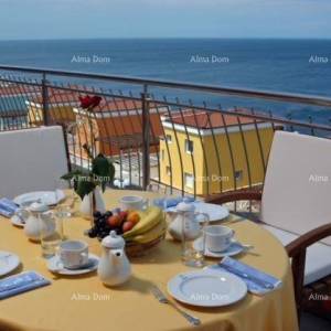 UMAG. Rezidencija Skiper