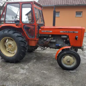 URSUS C 360   90 GODNA