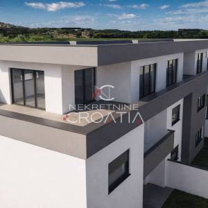 VARAŽDIN: NOVOGRADNJA, PENTHOUSE, 285 m²