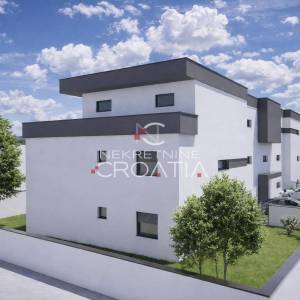 VARAŽDIN: NOVOGRADNJA, PENTHOUSE, 285 m²