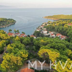 Veliko građevinsko zemljište u Basini