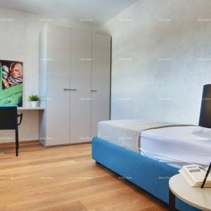 Vila sa 7 spavaćih soba! Bazen, sauna! Blizina grada fAŽANE.