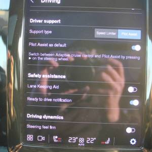 Volvo XC60 2.0D AWD AUTOMATIK *LED, NAVIGACIJA, KAMERA*