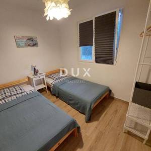 VRSI, ZUKVE - Prilika! Kuća s 4 apartmana 100 metara od mora!