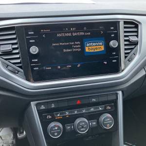 VW T-Roc R-LINE 2.0 TDI SCR Tvornička garancija 06.2026.