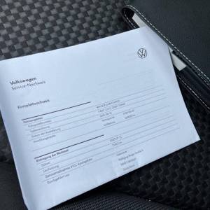 VW T-Roc R-LINE 2.0 TDI SCR Tvornička garancija 06.2026.