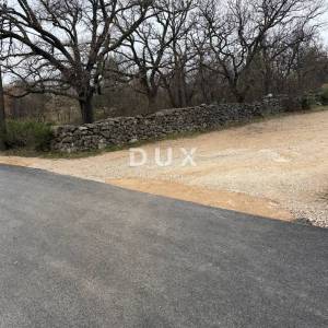 ZADAR, MASLENICA - Građevinsko zemljište 1260m² - na odličnoj lokaciji!