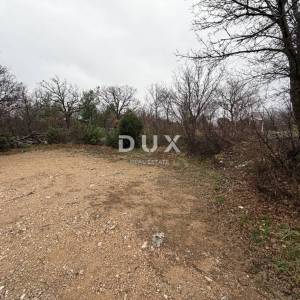 ZADAR, MASLENICA - Građevinsko zemljište 1260m² - na odličnoj lokaciji!