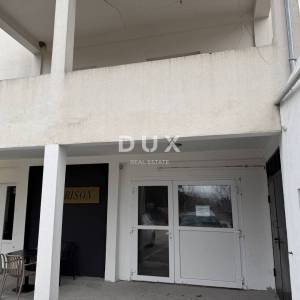 ZADAR, MASLENICA – Poslovni prostor u prizemlju, 140 m², parking, blizina mora