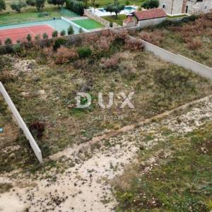 ZADAR, MURVICA - Atraktivno zemljište s projektom!