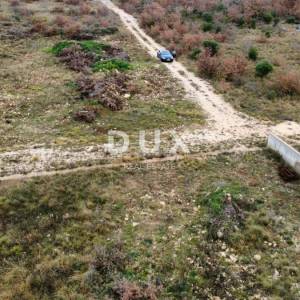 ZADAR, MURVICA - Atraktivno zemljište s projektom!