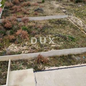 ZADAR, MURVICA - Atraktivno zemljište s projektom!