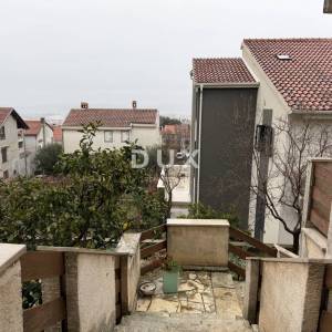 ZADAR PLOVANIJA – Fleksibilan poslovni prostor 200 m²