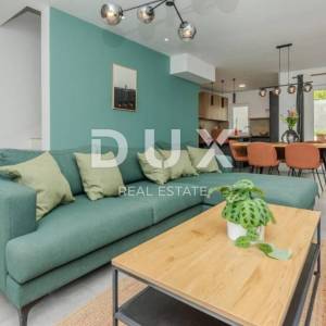 ZADAR, ZATON - Moderna kuća u nizu 1. red do mora A