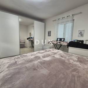 ZADAR, ZEMUNIK - PRILIKA! Renovirana obiteljska kuća