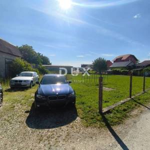 ZAGREB, BOROVJE - Zemljište u zelenoj oazi – idealno za obiteljsku kuću s bazenom