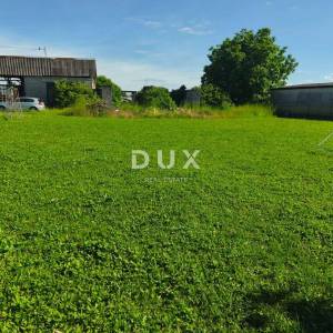 ZAGREB, BOROVJE - Zemljište u zelenoj oazi – idealno za obiteljsku kuću s bazenom