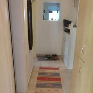 Zagreb-Gornja Kustošija, 2S stan s loggiom 52m2, mirna lokacija