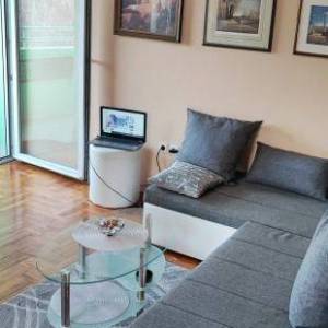 Zagreb-Gornja Kustošija, 2S stan s loggiom 52m2, mirna lokacija