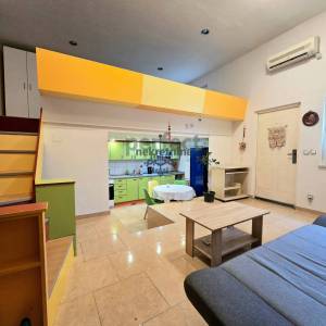 Zagreb, Jarun, Bartolići, stan s galerijom, 43m2