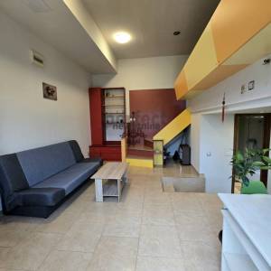 Zagreb, Jarun, Bartolići, stan s galerijom, 43m2