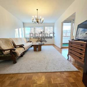 Zagreb, Jarun, Ulica Bartolići, prostrani 4-sobni stan, 89m2, II. kat