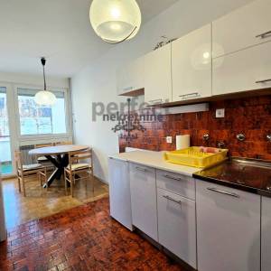 Zagreb, Jarun, Ulica Bartolići, prostrani 4-sobni stan, 89m2, II. kat